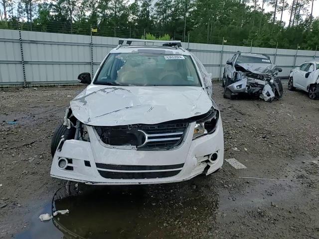 2011 VOLKSWAGEN TIGUAN S