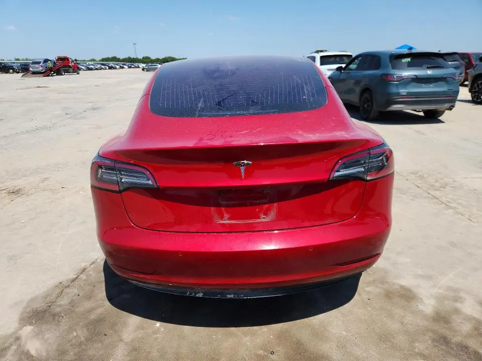 2018 TESLA MODEL 3   