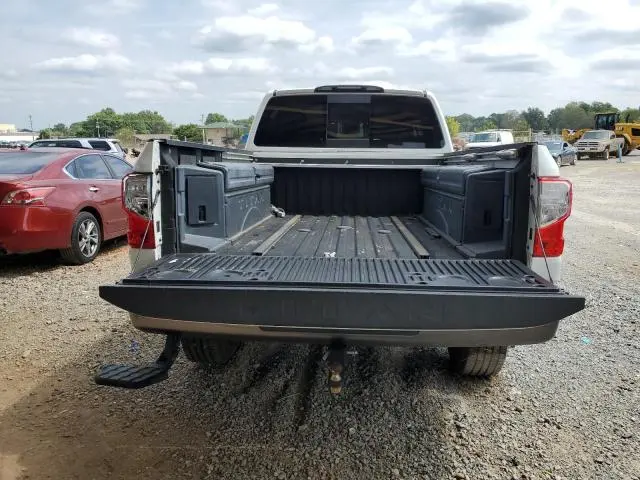 2018 NISSAN TITAN XD SL  