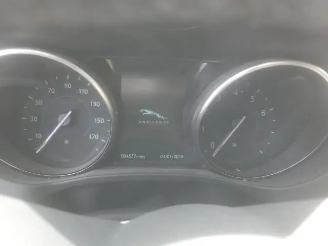 2019 JAGUAR F-PACE   