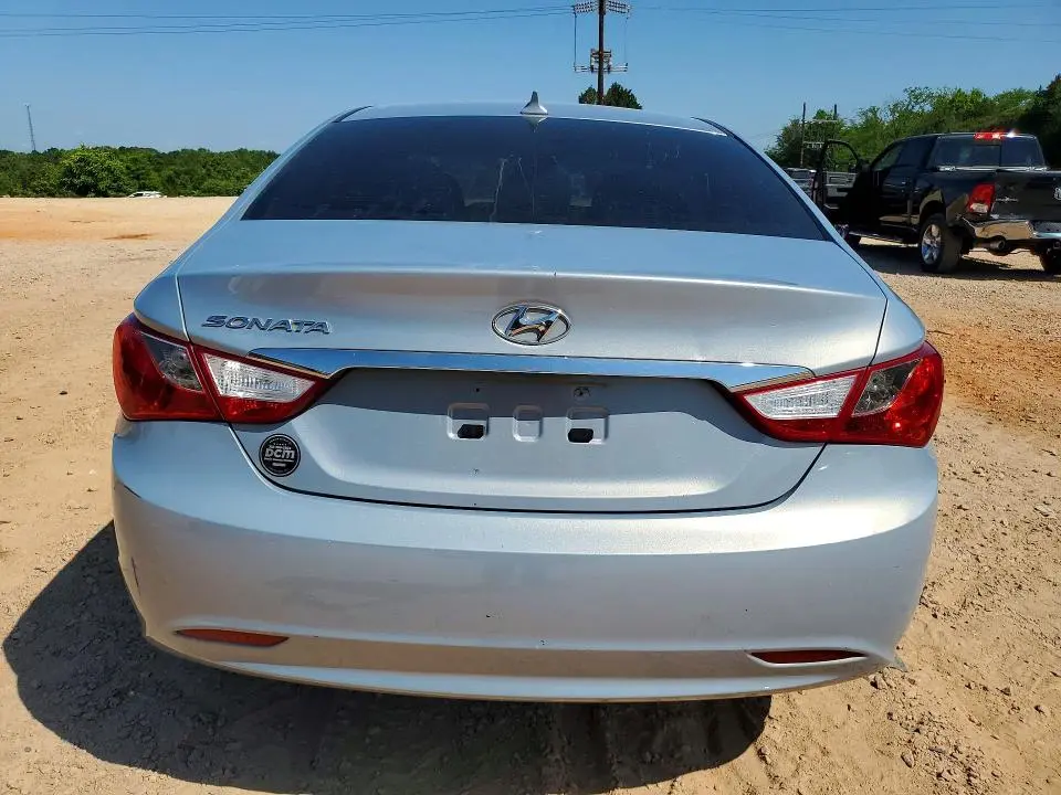 2012 HYUNDAI SONATA GLS  