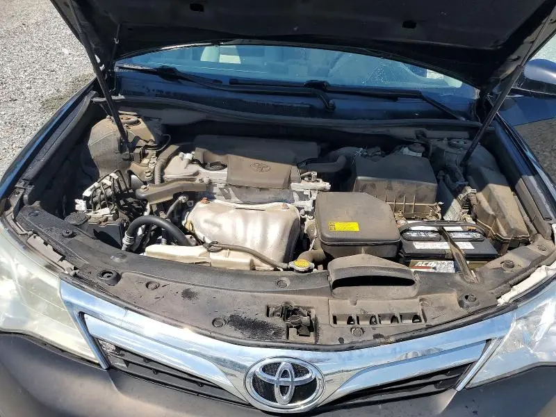 2013 TOYOTA CAMRY LE  