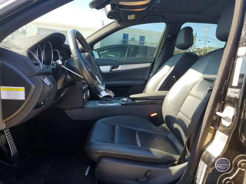 2013 MERCEDES-BENZ C 250  