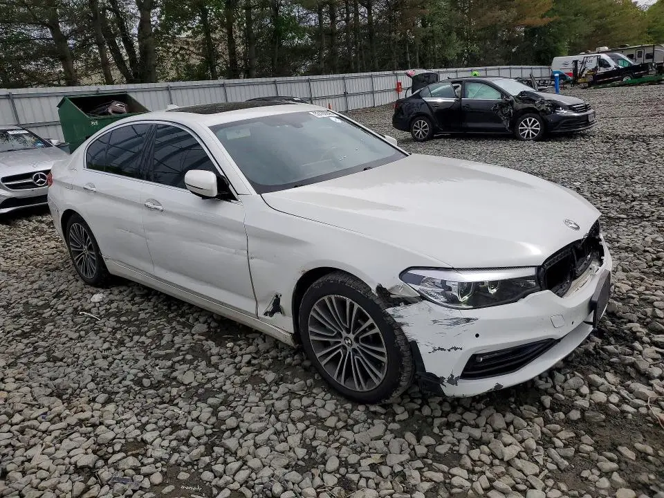 2017 BMW 530 XI  