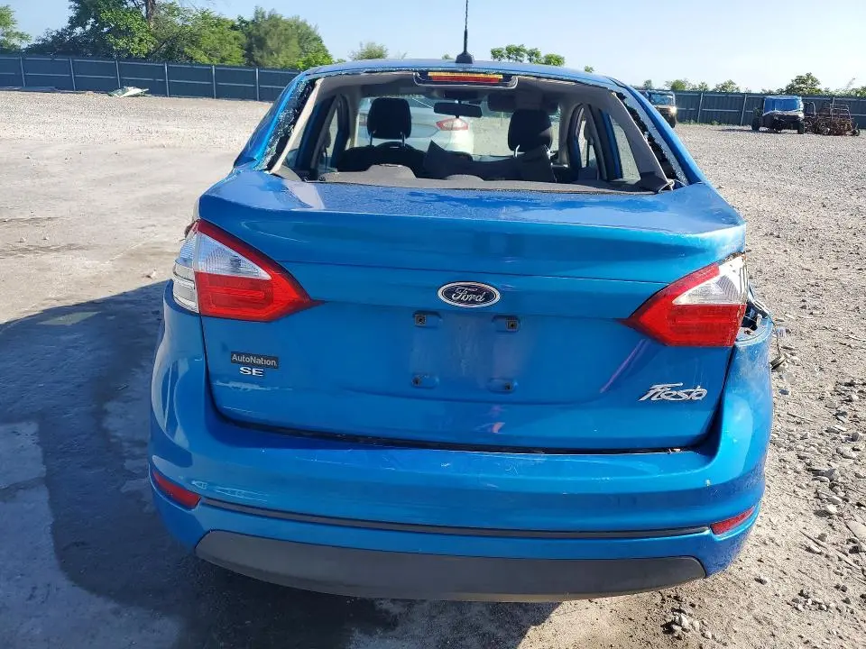 2016 FORD FIESTA SE  