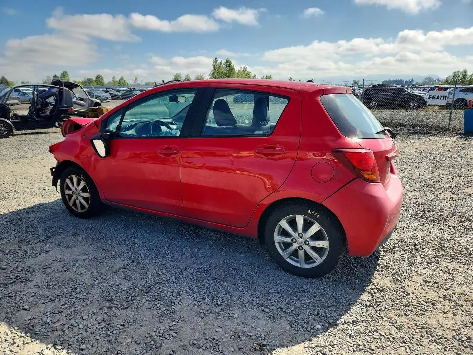 2015 TOYOTA YARIS 5-DOOR LE  