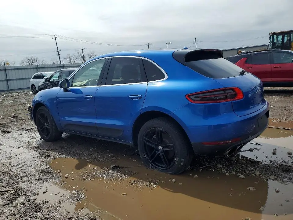 2015 PORSCHE MACAN S  