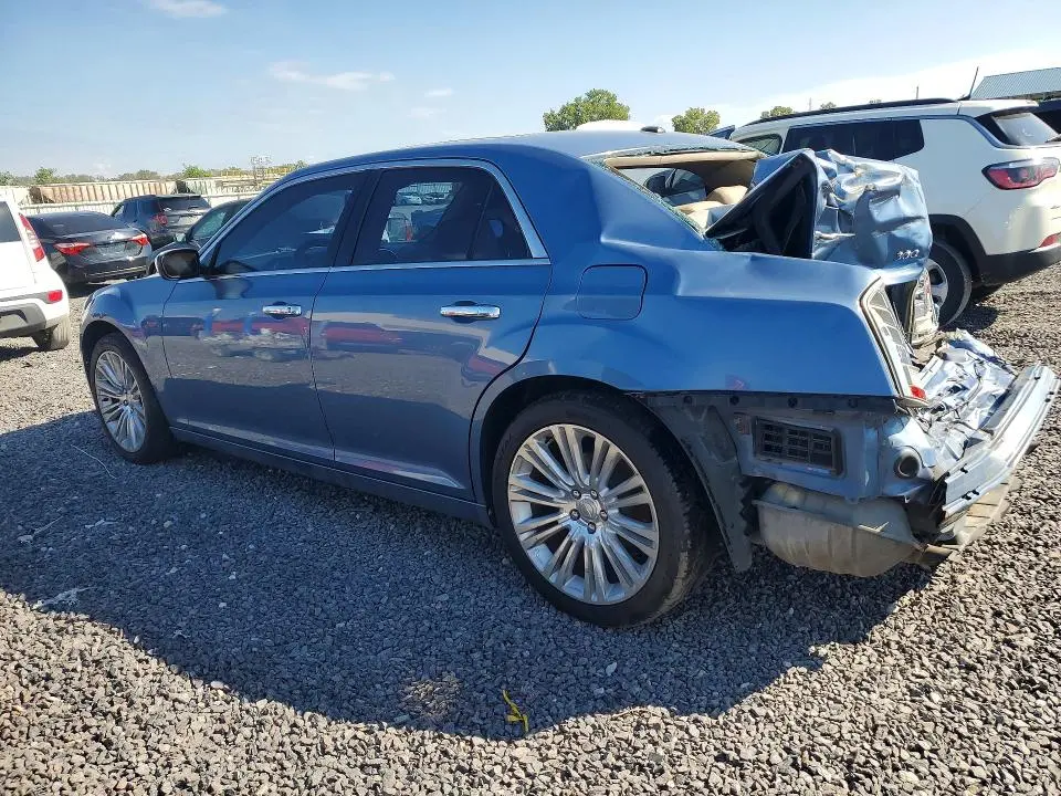 2011 CHRYSLER 300 LIMITED  