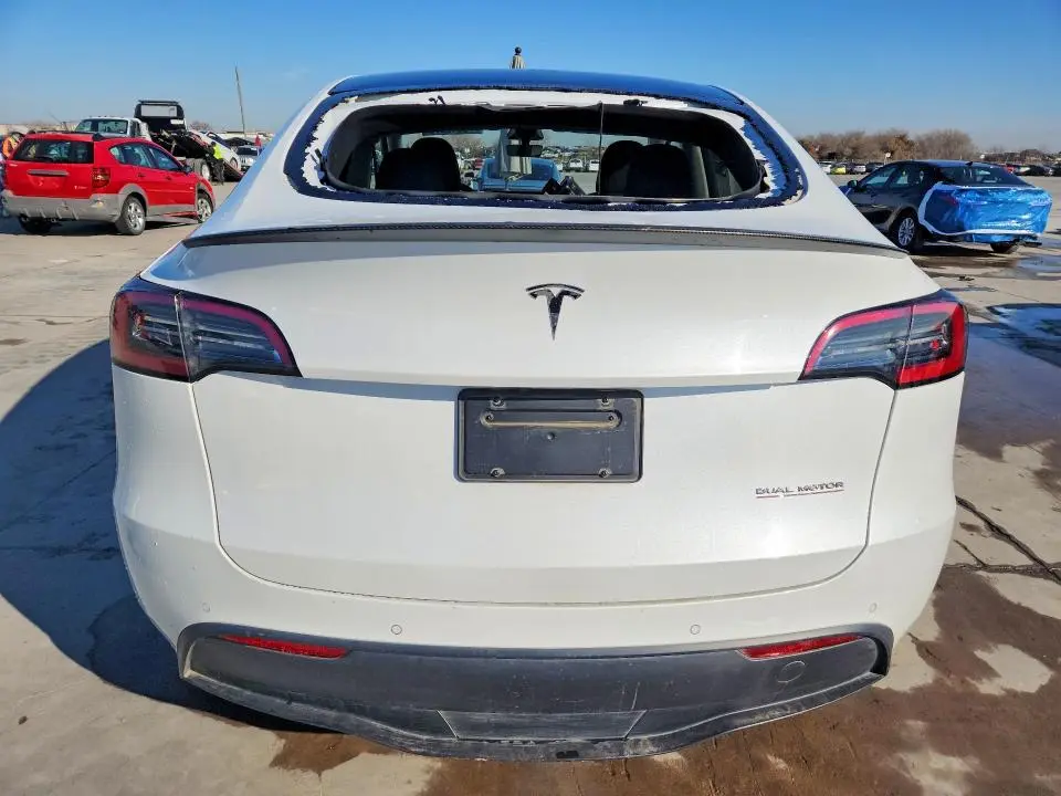 2022 TESLA MODEL Y   