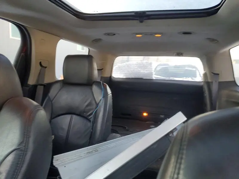 2012 GMC ACADIA SLT-1  