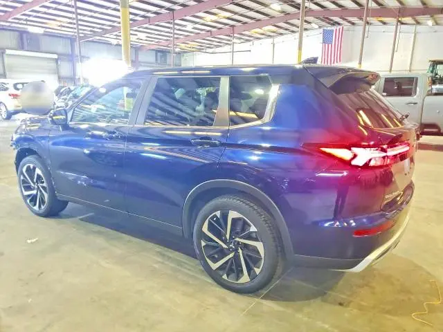 2024 MITSUBISHI OUTLANDER SE  