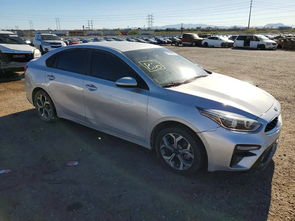 2019 KIA FORTE LXS  