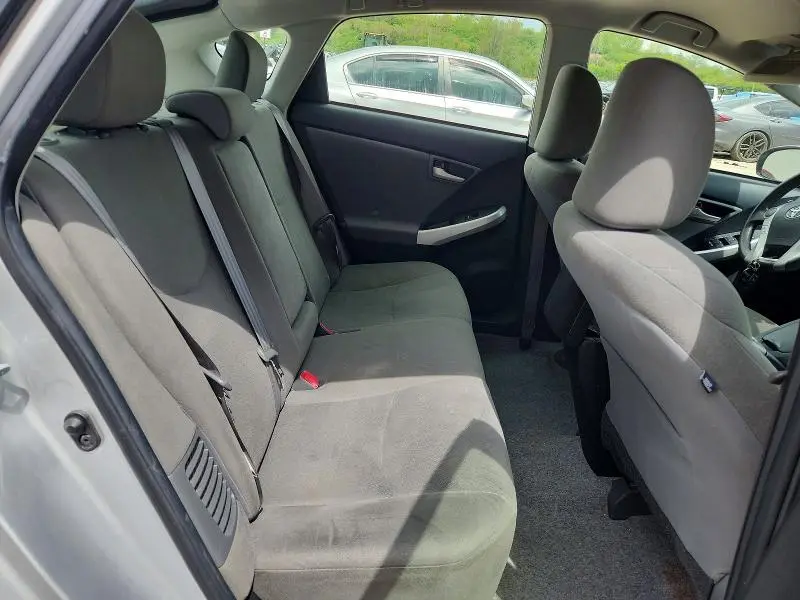 2015 TOYOTA PRIUS TWO  