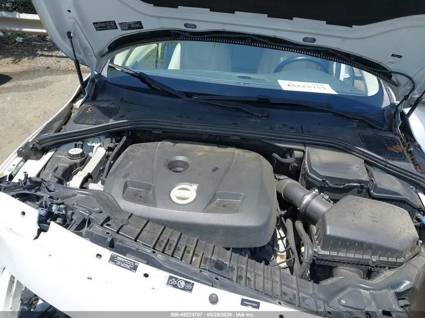 2015 VOLVO V60 T5 PREMIER