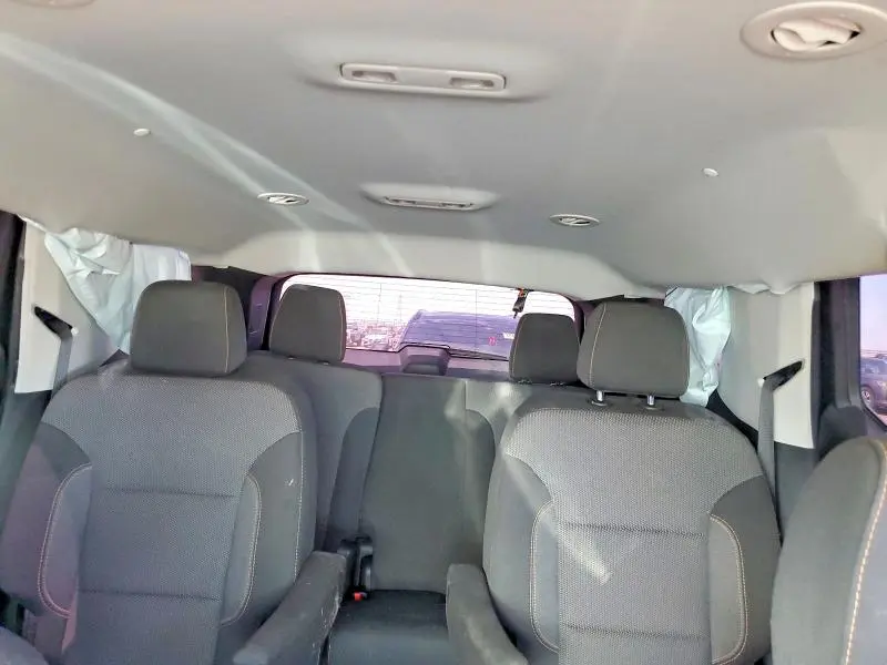 2021 CHEVROLET TRAVERSE LT  