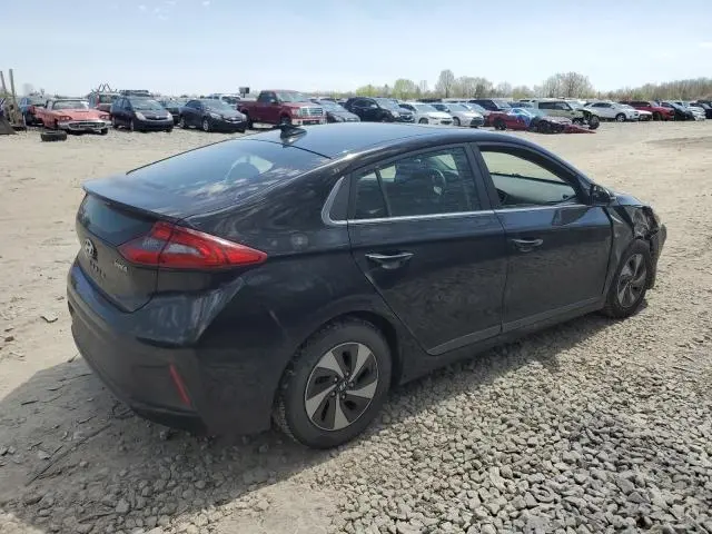 2017 HYUNDAI IONIQ SEL  