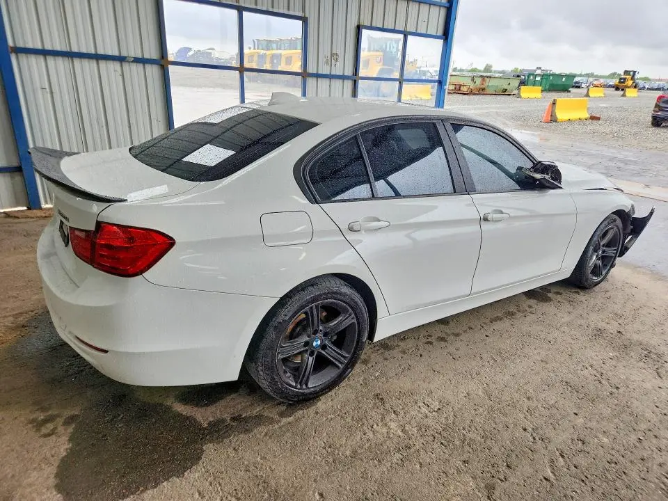 2015 BMW 320 I XDRIVE  