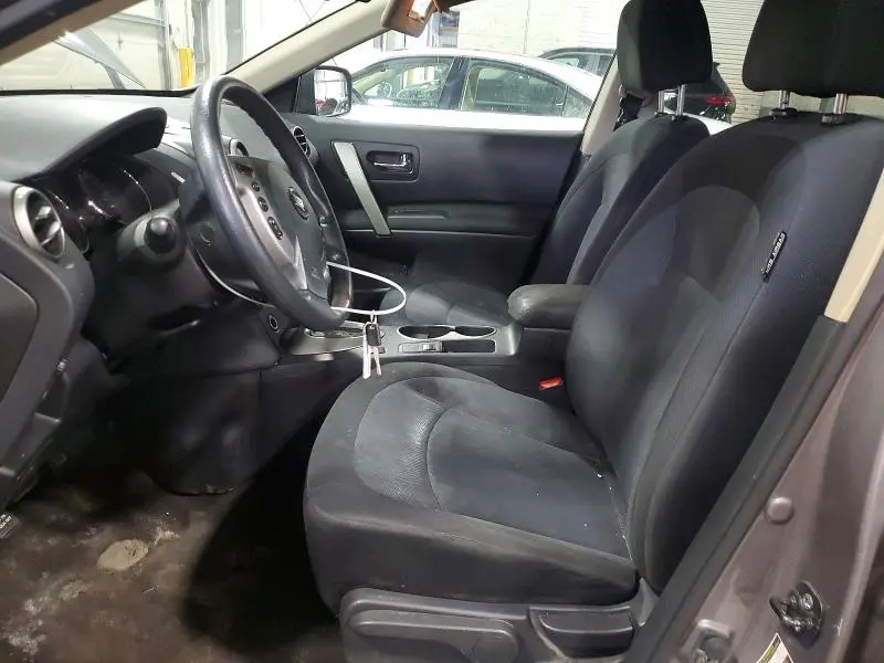 2012 NISSAN ROGUE S  