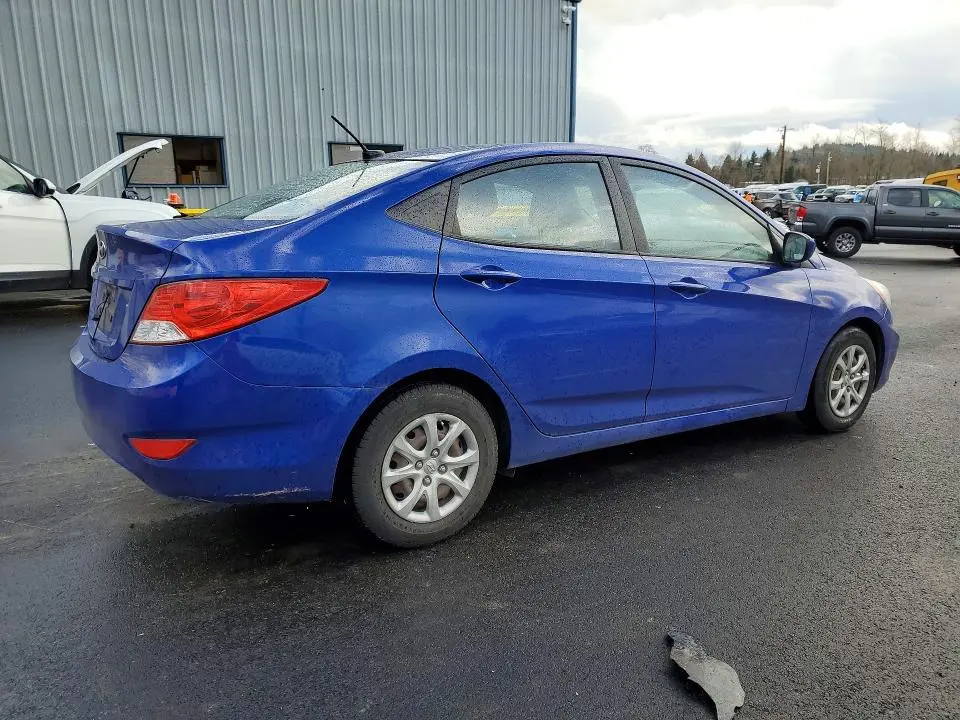 2013 HYUNDAI ACCENT GLS  