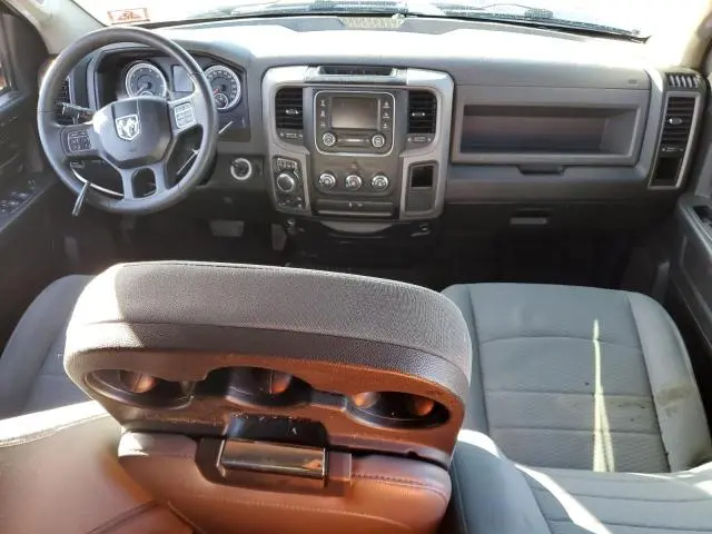 2016 RAM 1500 ST