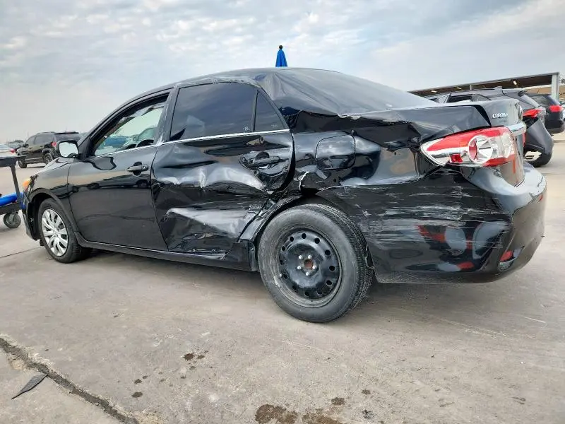 2013 TOYOTA COROLLA BASE  