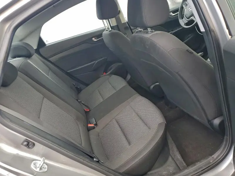 2021 HYUNDAI ACCENT SE  