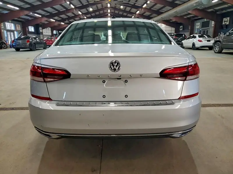 2021 VOLKSWAGEN PASSAT SE  