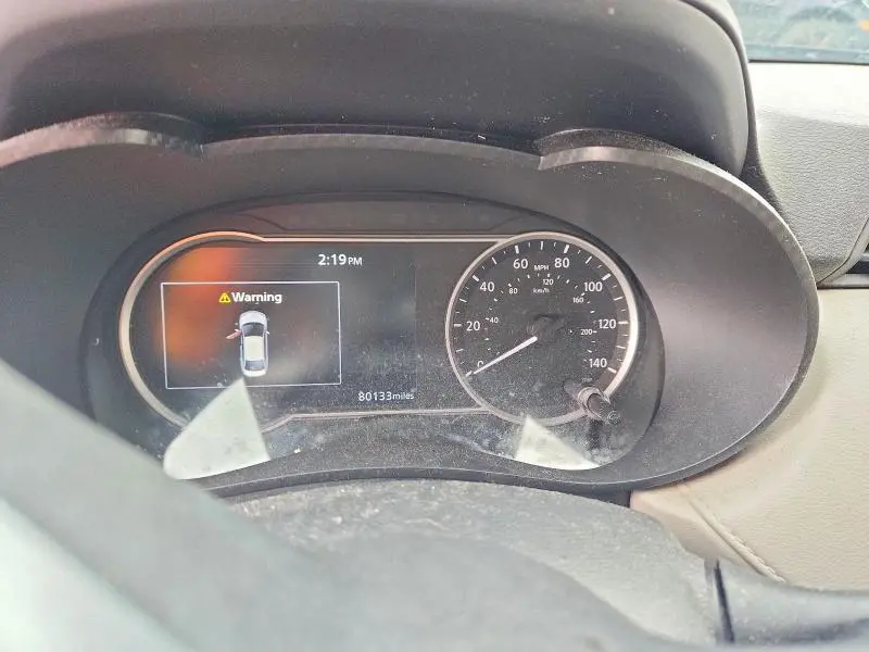 2021 NISSAN VERSA SV  