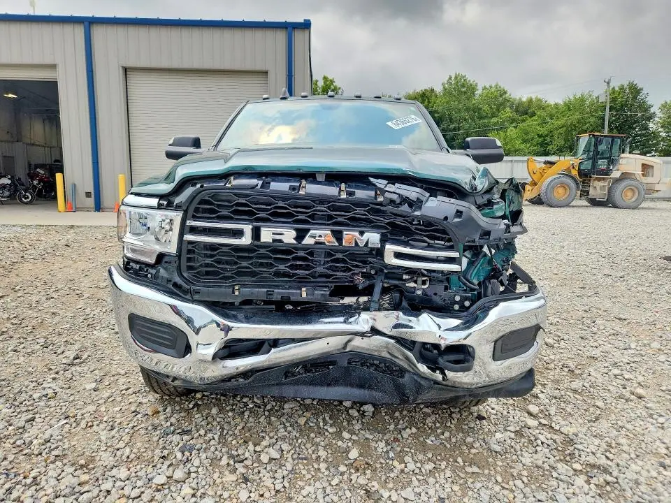 2022 RAM 3500 TRADESMAN  