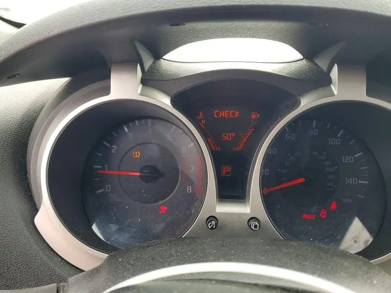2013 NISSAN JUKE   