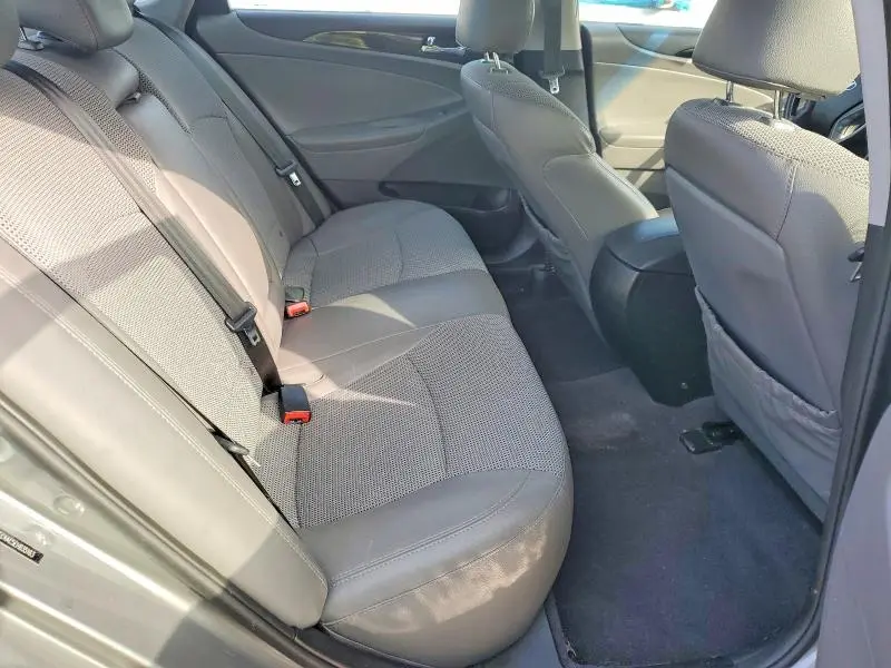 2014 HYUNDAI SONATA SE  