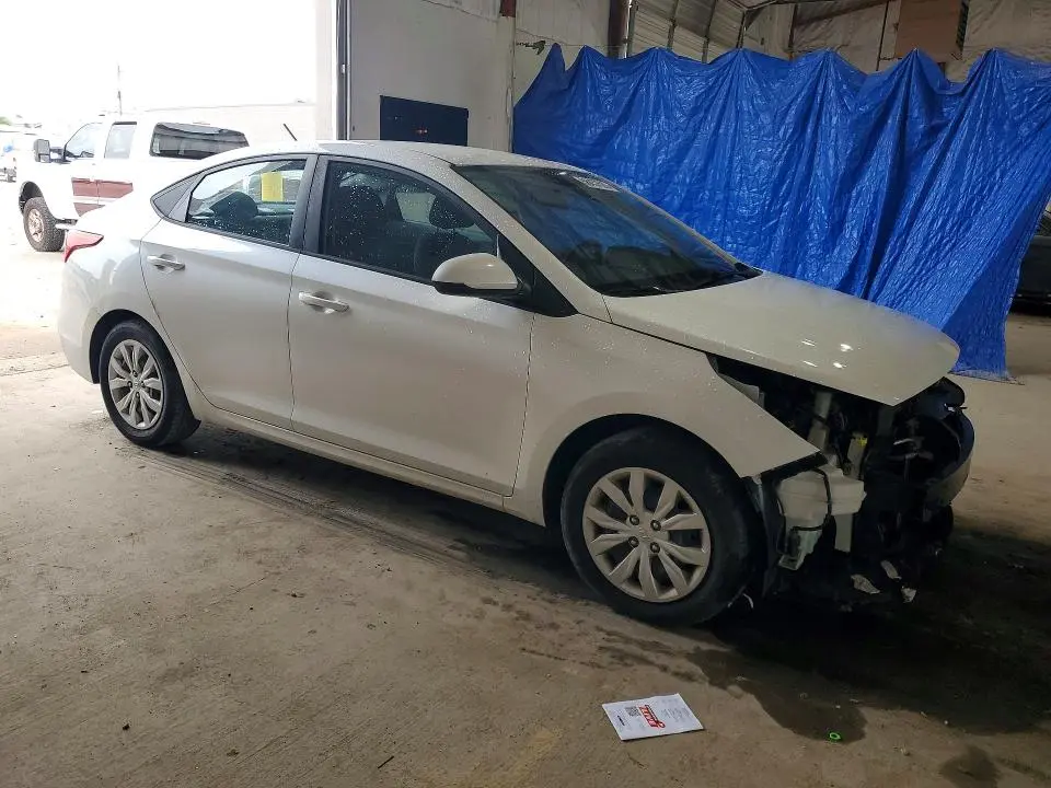 2020 HYUNDAI ACCENT SE  