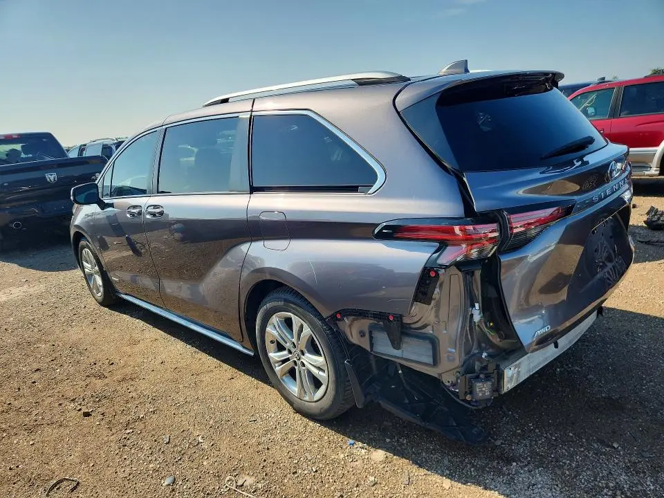 2021 TOYOTA SIENNA PLATINUM 7-PASSENGER  