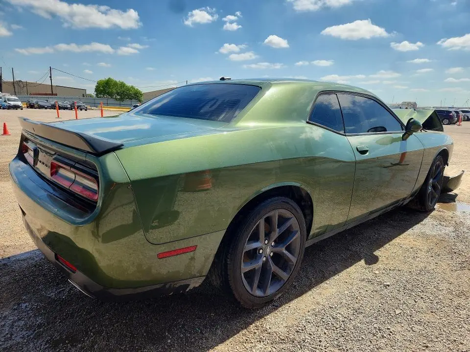 2020 DODGE CHALLENGER SXT  