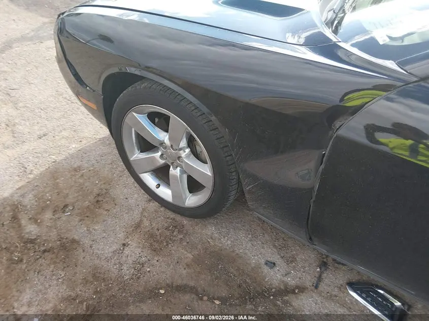 2011 DODGE CHALLENGER  