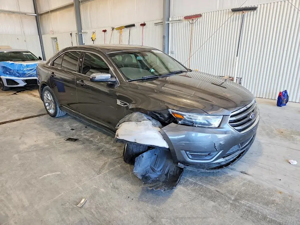 2015 FORD TAURUS LIMITED  