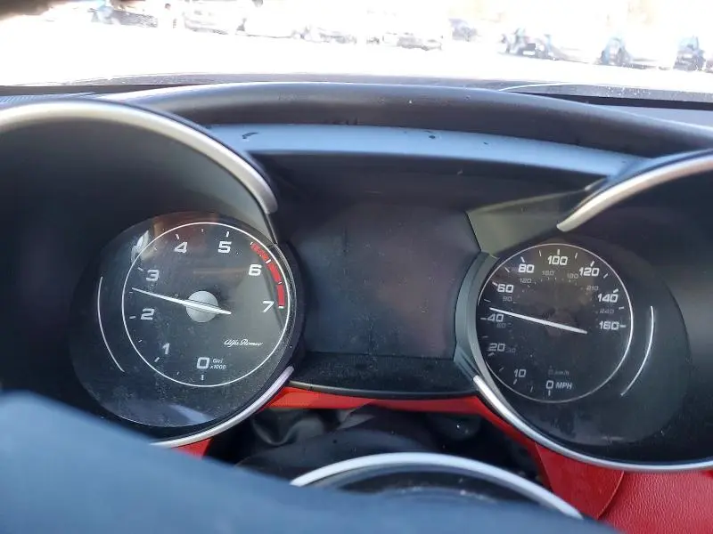 2019 ALFA ROMEO GIULIA TI  