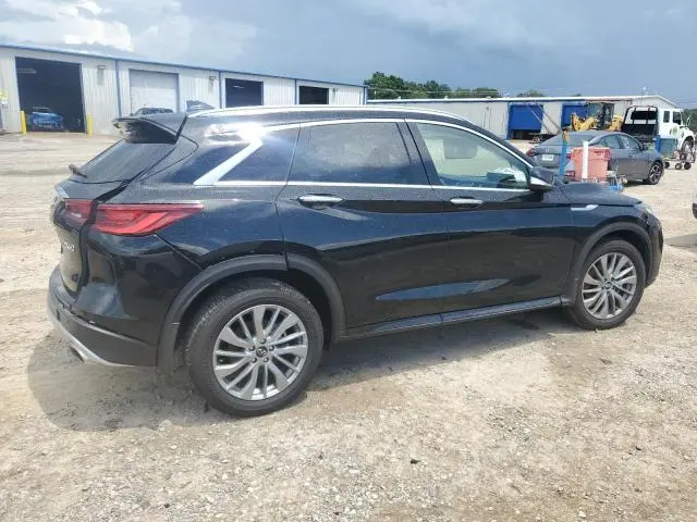 2025 INFINITI QX50 LUXE  