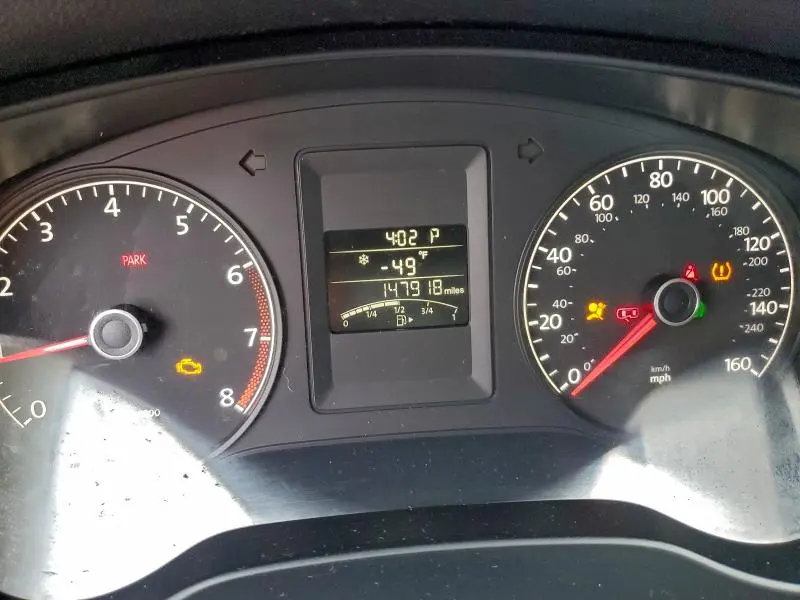 2013 VOLKSWAGEN JETTA BASE  