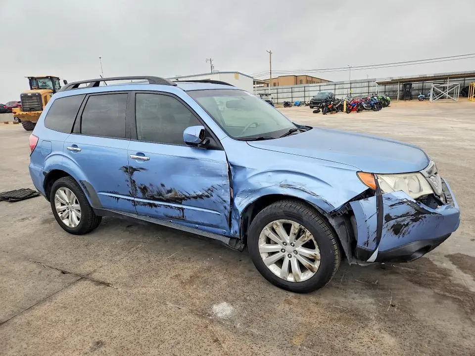 2011 SUBARU FORESTER LIMITED  