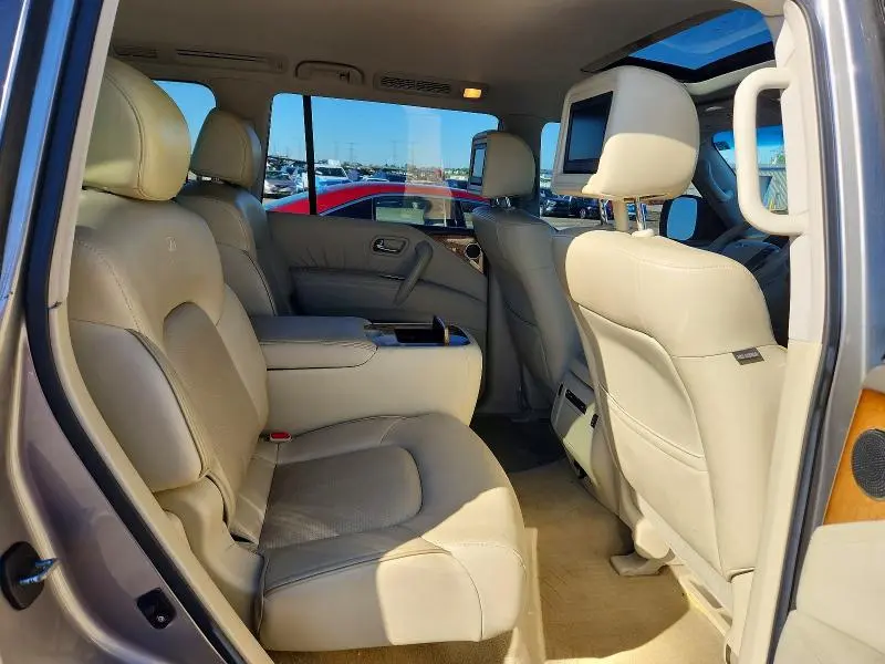 2012 INFINITI QX56 BASE  