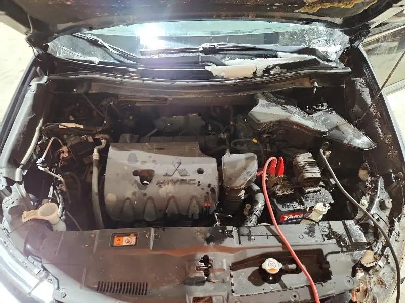 2018 MITSUBISHI OUTLANDER SE  