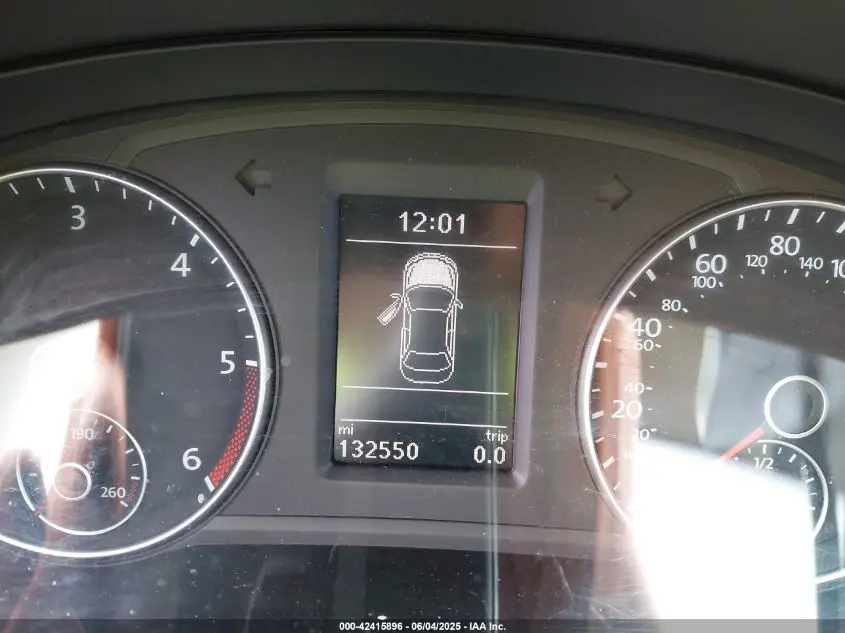 2015 VOLKSWAGEN PASSAT 2.0L TDI SE