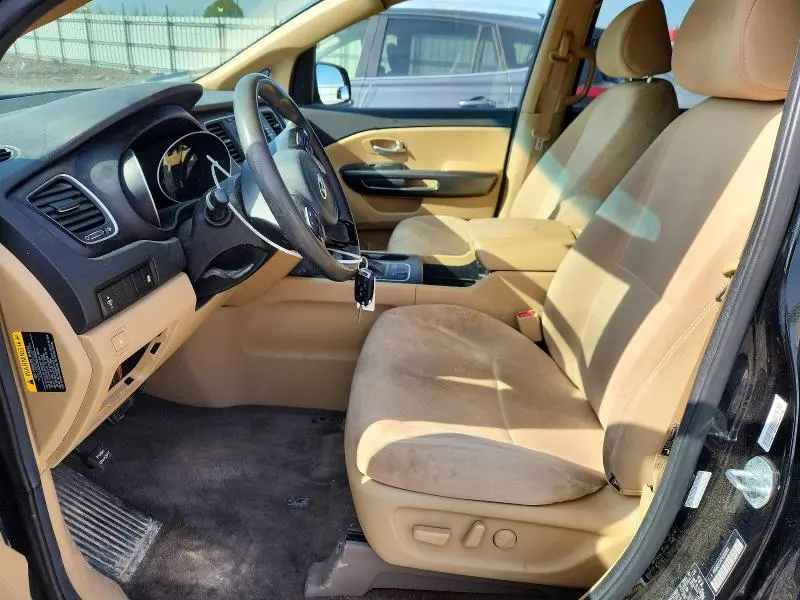 2015 KIA SEDONA LX  