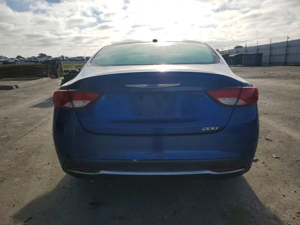 2015 CHRYSLER 200 LIMITED  
