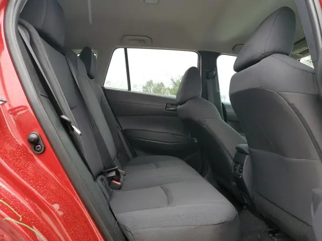2024 TOYOTA COROLLA CROSS LE  