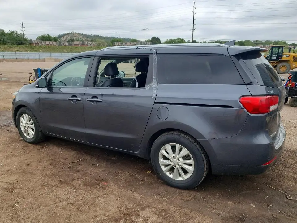 2017 KIA SEDONA LX  