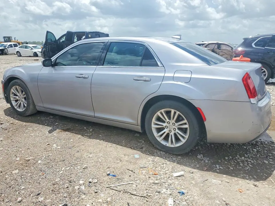2017 CHRYSLER 300 LIMITED  
