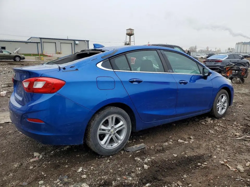 2016 CHEVROLET CRUZE LT  