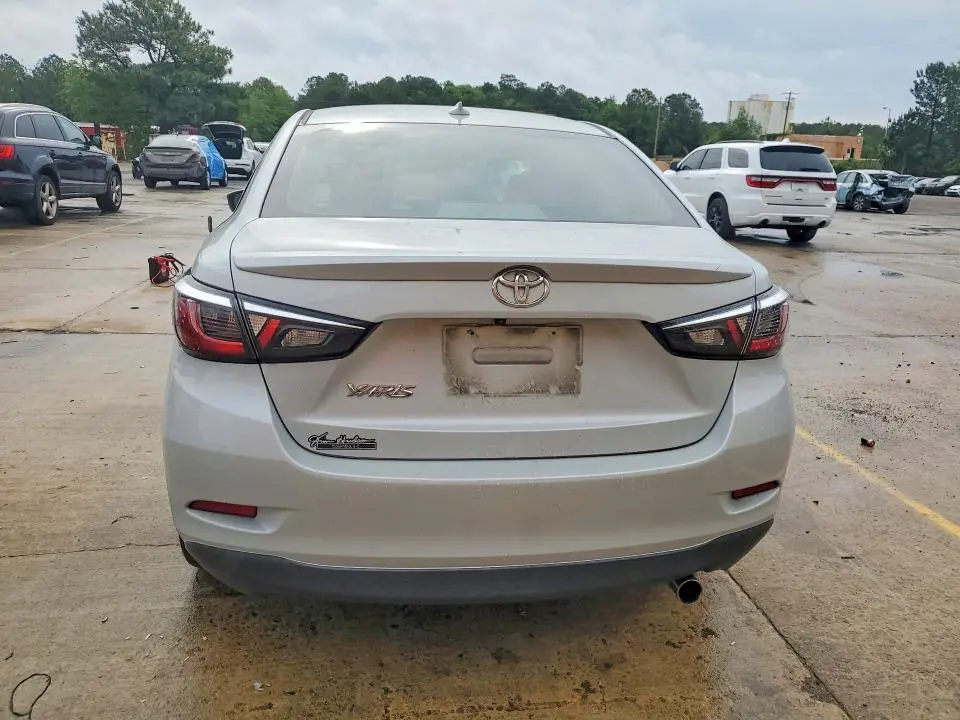 2019 TOYOTA YARIS LE  